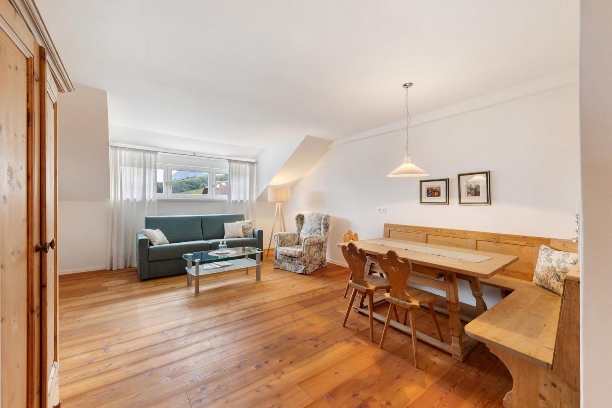 Weingut Zail Apartment *